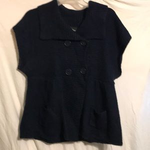 Navy blue 4 button sweater short sleeve size L